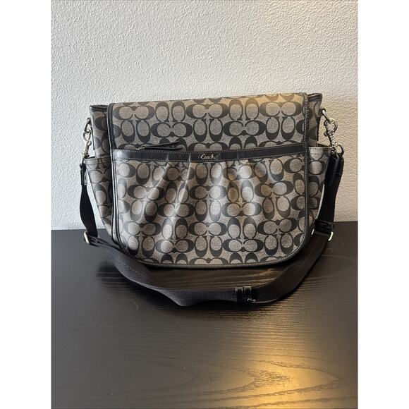 Coach Ashley‎ Signature Coated Canvas Flap Closure Messenger Diaper Shoulder Bag - Picture 1 of 16
